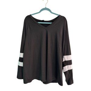 Shein Curve Womens Black & White V-Neck Long-Sleeve Striped Top - 2XL